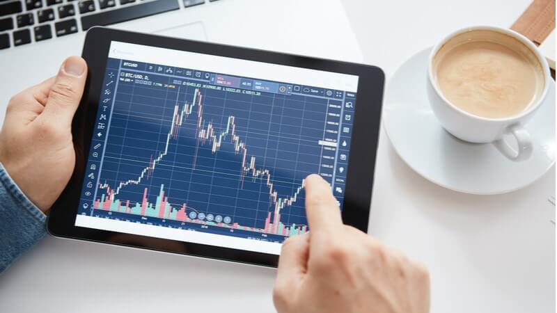 Polymarket vs Robinhood Prediction Markets