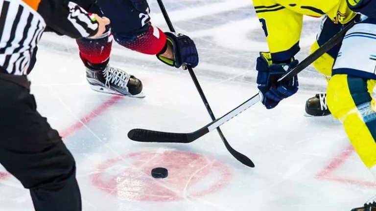 NHL Betting Pros and Cons